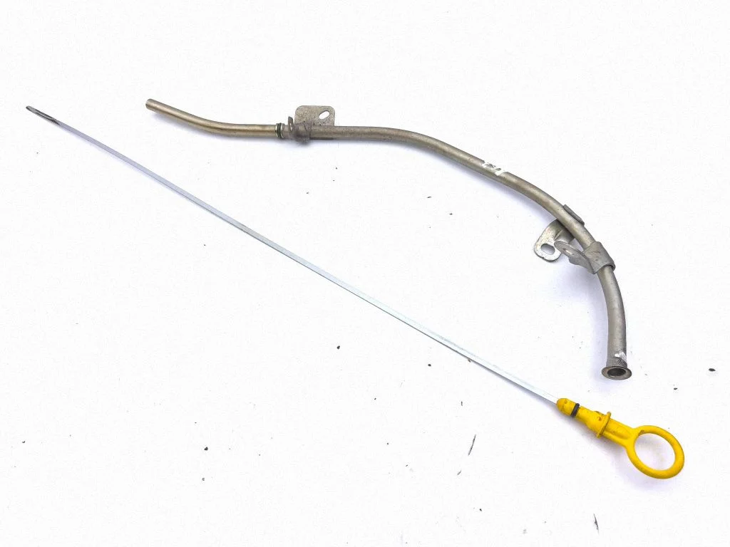 Oil level dip stick