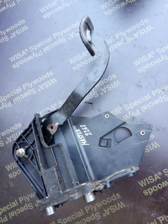 Brake pedal 070108