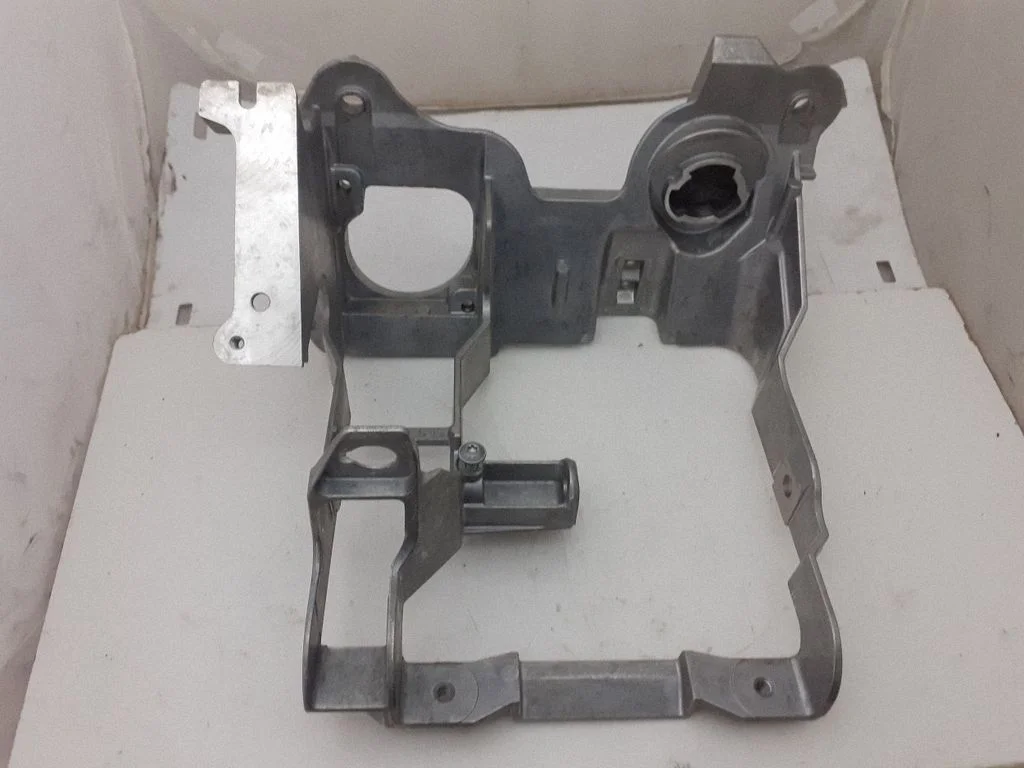 Brake pedal bracket assembly 8K1721117