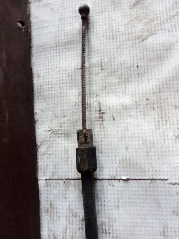 Handbrake/parking brake wiring cable