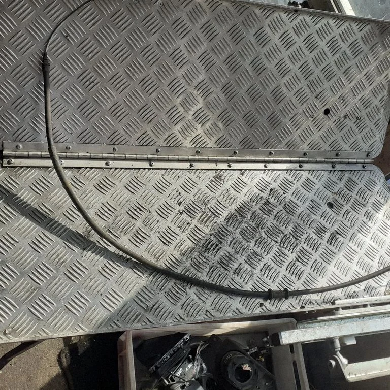 Handbrake/parking brake wiring cable 1341031080