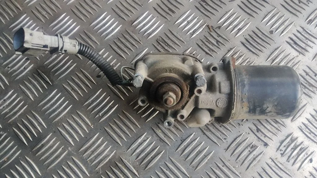 Wiper motor