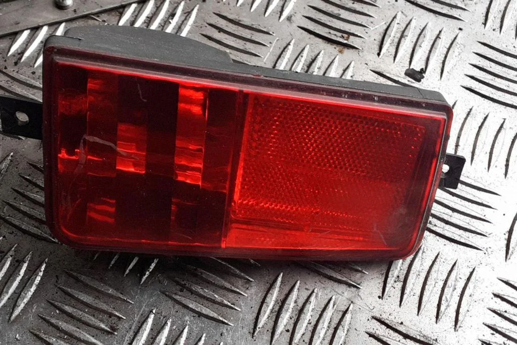 Rear fog light 469707486