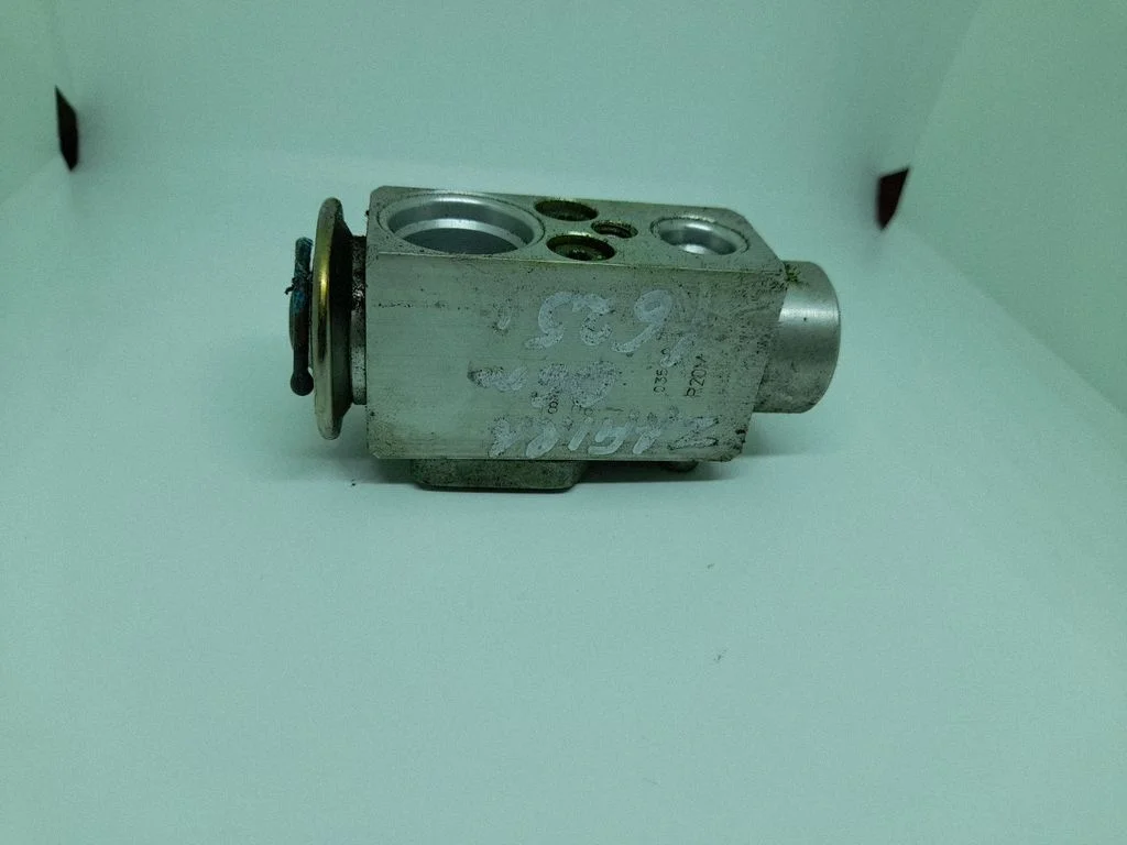 Air conditioning (A/C) expansion valve – Opel Zafira B (2005-2014)
