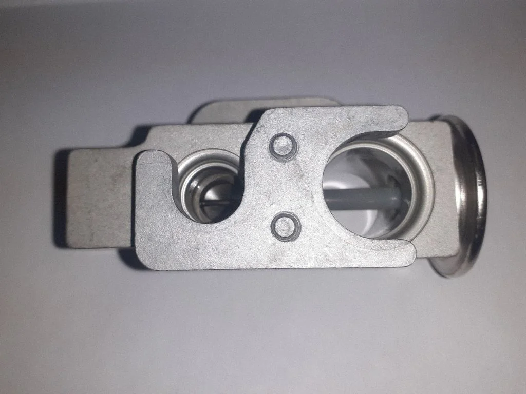 Air conditioning (A/C) expansion valve H7995002