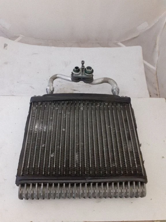Kliimaseadme radiaator (salongis)