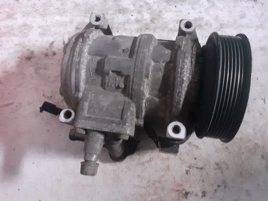 Air conditioning (A/C) compressor (pump) 4472003035