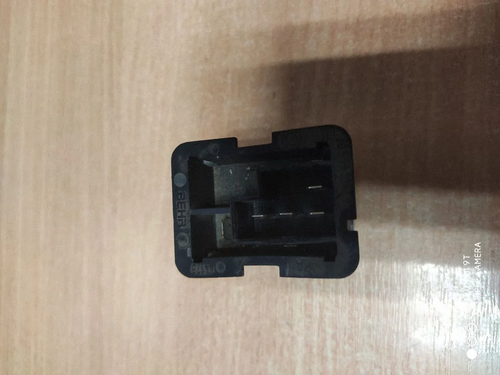 Heater blower motor/fan resistor