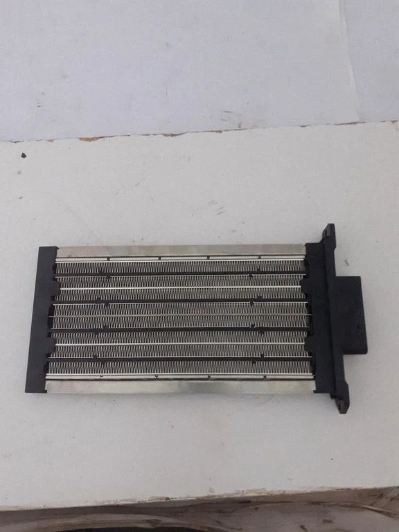Elektriskais salona krāsniņas radiators 07T187