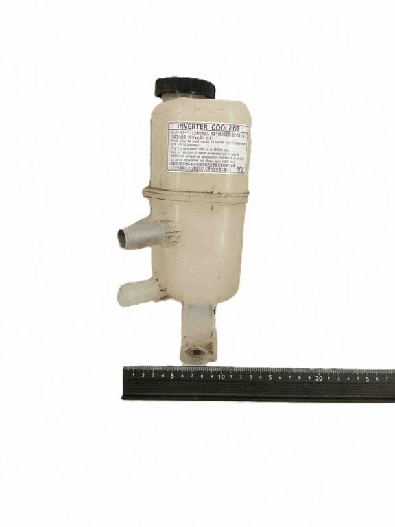Dzesēšanas šķidruma izplešanās tvertne G92A047010