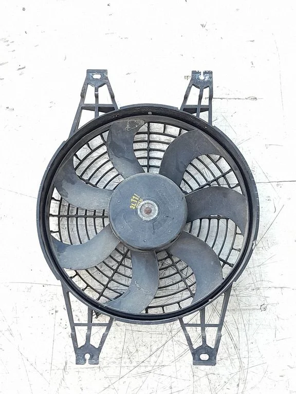 Air conditioning (A/C) fan (condenser) – KIA Carens I (1999-2006)