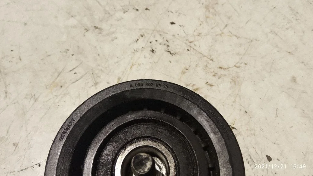 Generator/alternator belt tensioner A0002020919