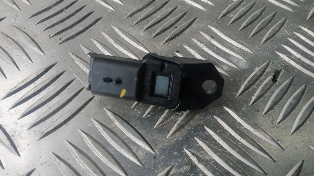 Air pressure sensor – Ford Fusion (2006-2012)