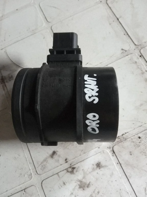 Mass air flow meter F00C2G7006