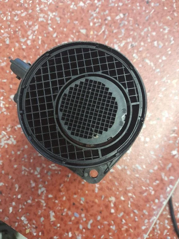 Mass air flow meter – KIA Sorento (2002-2009)