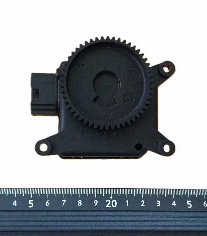Siłownik klapek kolektora ssącego D81109015180