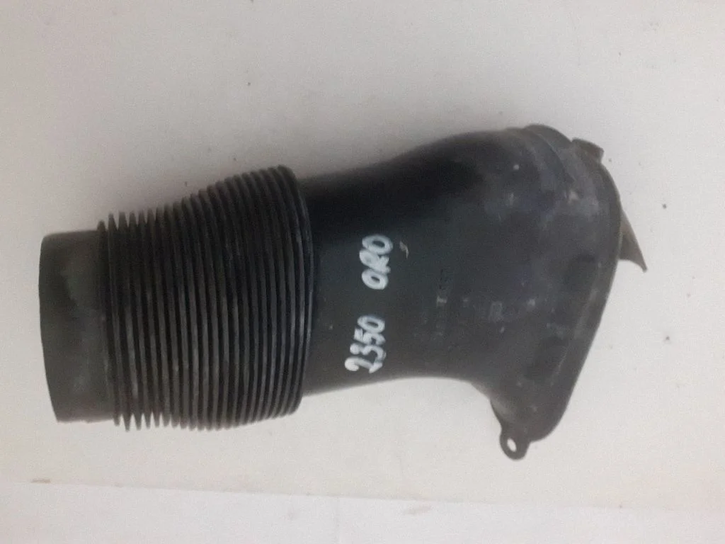 Air intake duct part 7H0129647