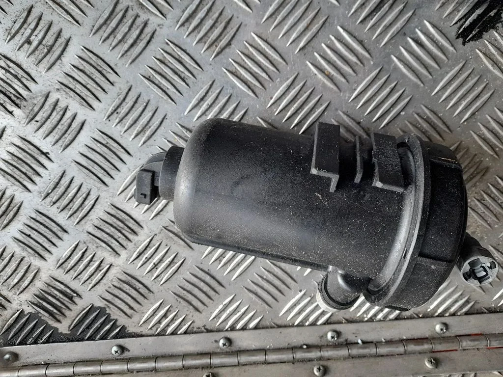 Fuel filter 235514720