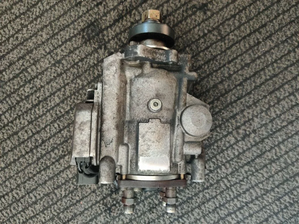 Fuel injection high pressure pump 047050401