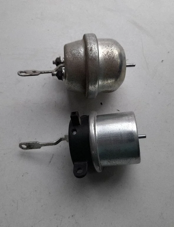 Engine mount vacuum valve – Ford Cougar (1998-2002)
