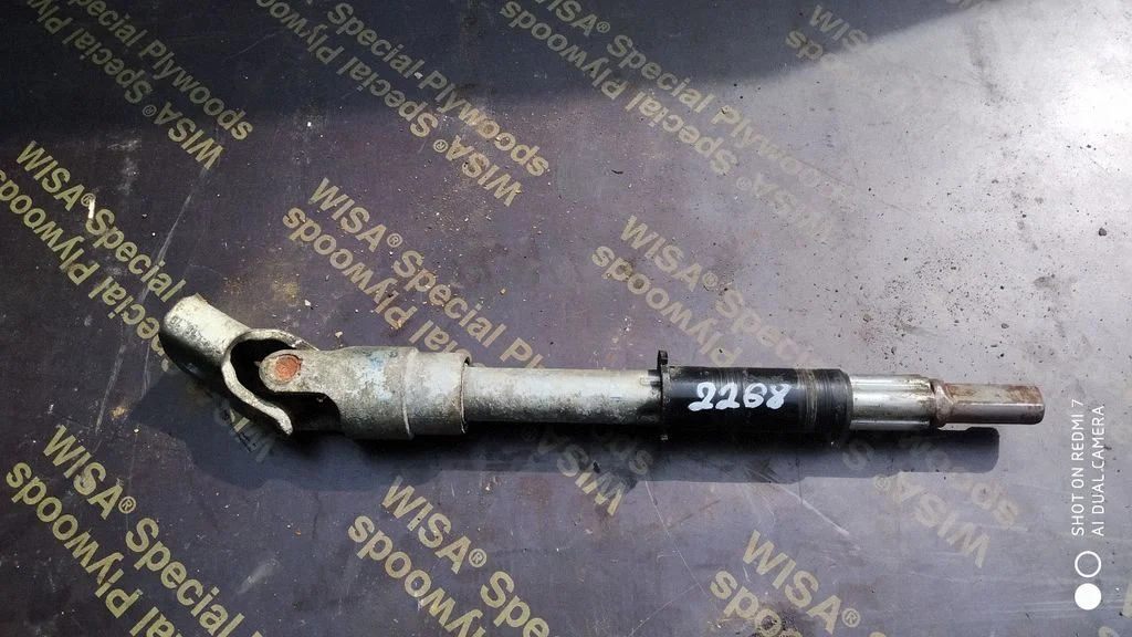 Steering column universal joint