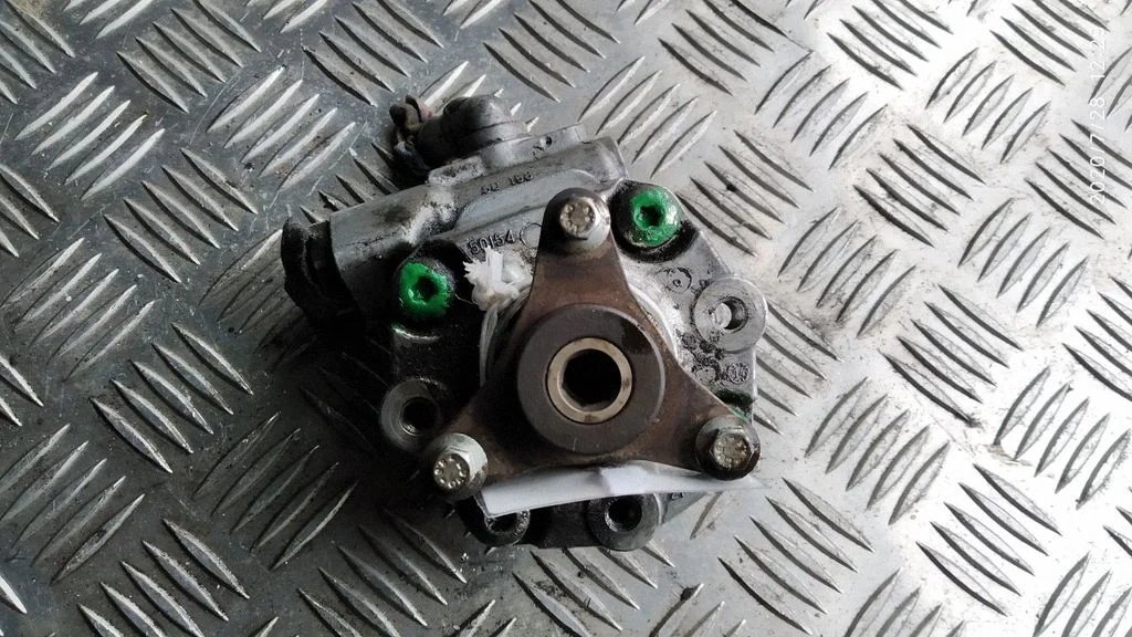 Power steering pump 491100915R