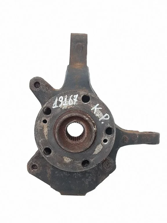 Front wheel hub 8200320889