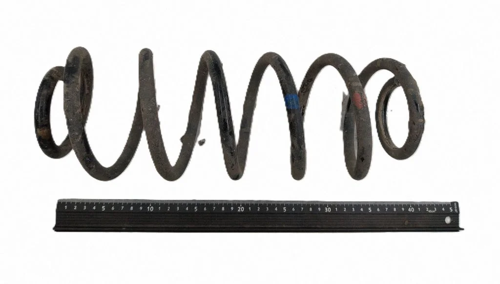 Rear coil spring – Toyota Prius (XW30) (2009-2015)