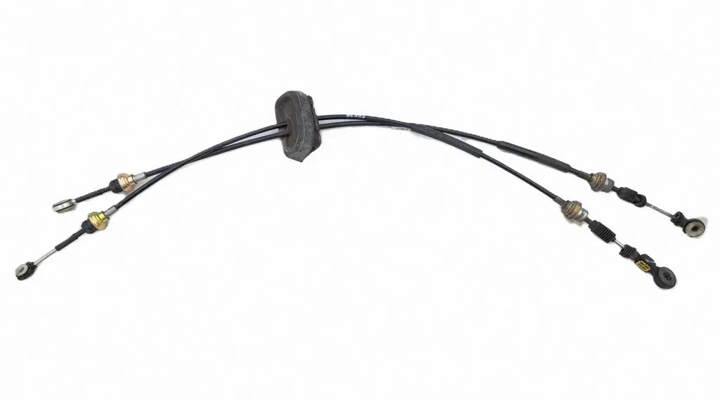 Gear shift cable linkage 93198015