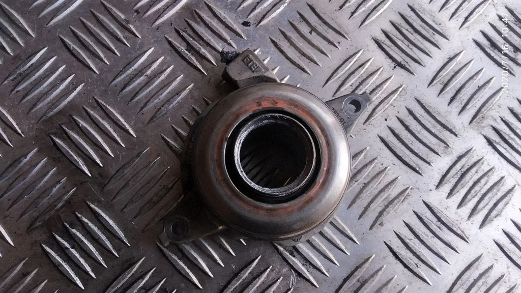 Siduri survelaager koos hoovaga – Mercedes-Benz B-klass W245 (2005-2011)