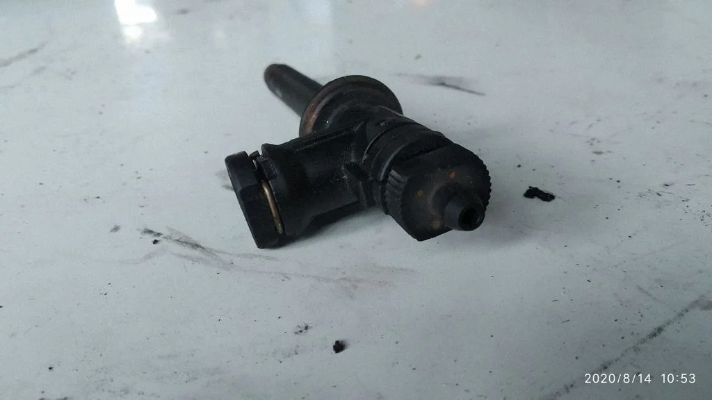 Clutch slave cylinder