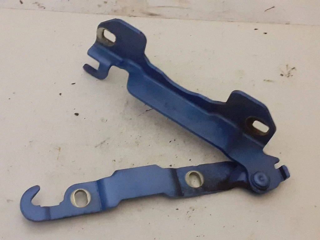 Mootorikapoti hinged SXK6B430