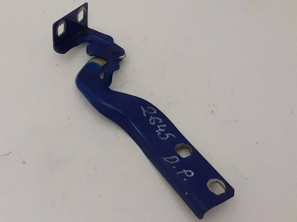 Engine bonnet/hood hinges B986