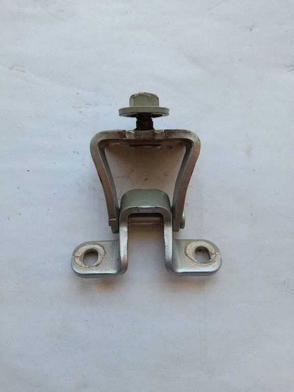 Tailgate/trunk/boot hinge 5G6827301C