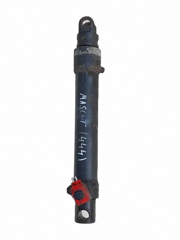 Soft lock spindle drive
