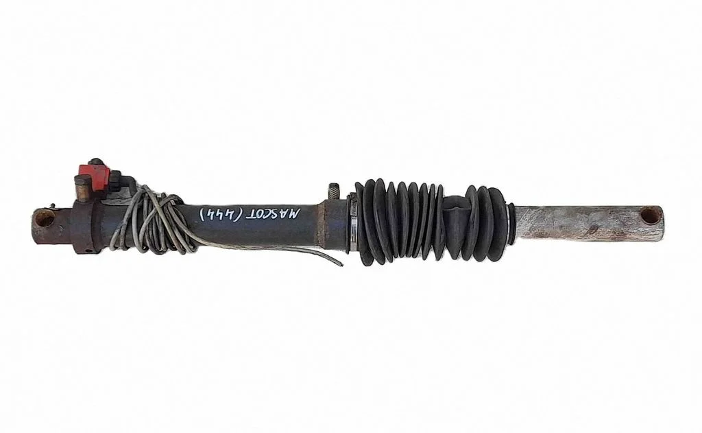 Soft lock spindle drive