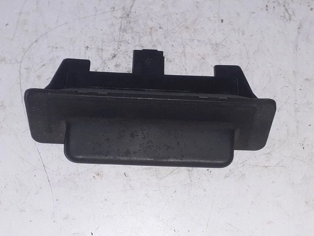 Tailgate/trunk/boot exterior handle – Renault Laguna II (2001-2007)