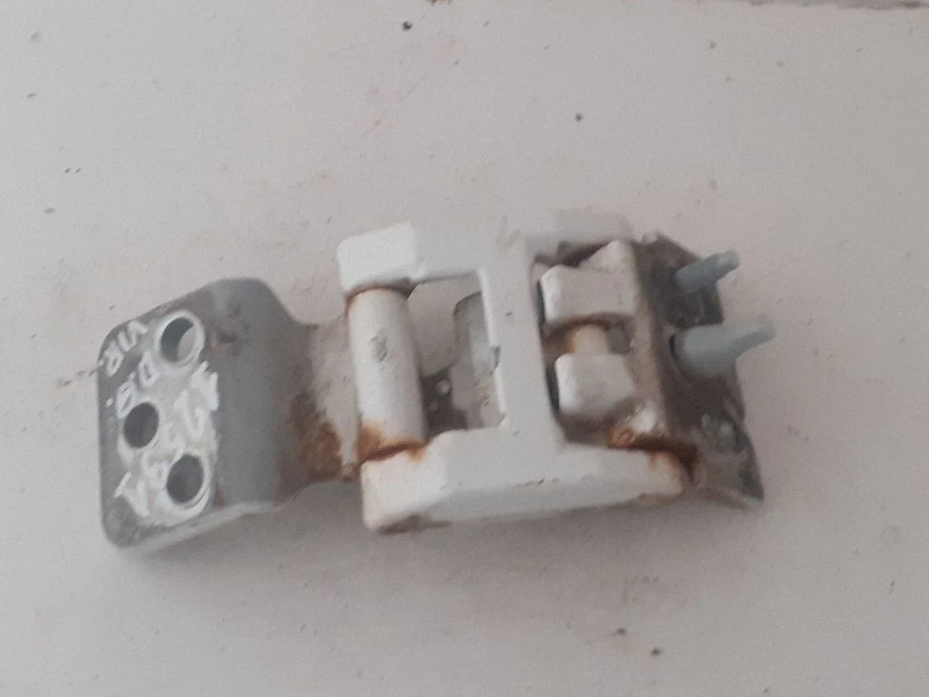 Rear door upper hinge – Ford Transit Custom (2013-2023)