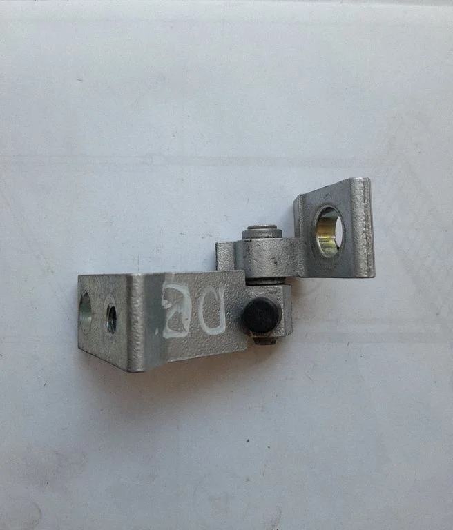 Rear door upper hinge 8X0831404F