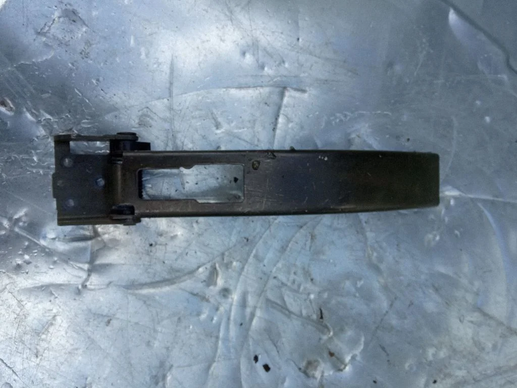 Rear door check strap stopper A9067600228