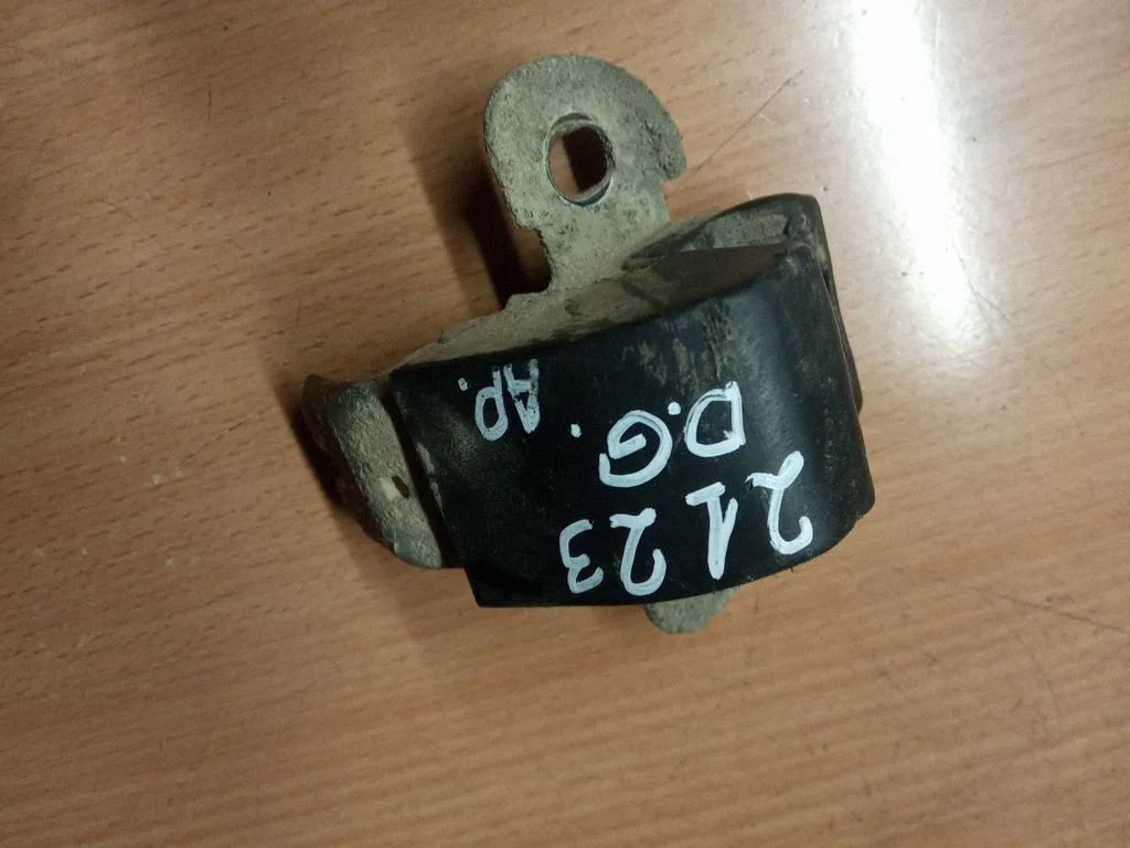 Rear door lock – Renault Master II (2004-2010)