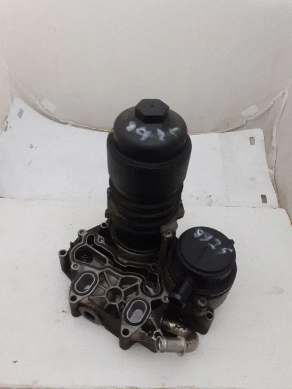 Oil filter mounting bracket 059115397AA
