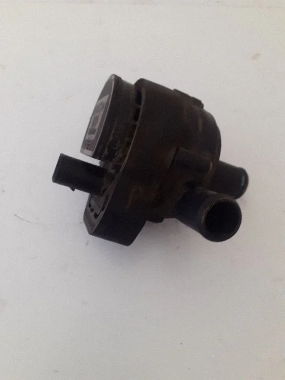 Electric auxiliary coolant/water pump – Mercedes-Benz Sprinter W906 (2006-2018)