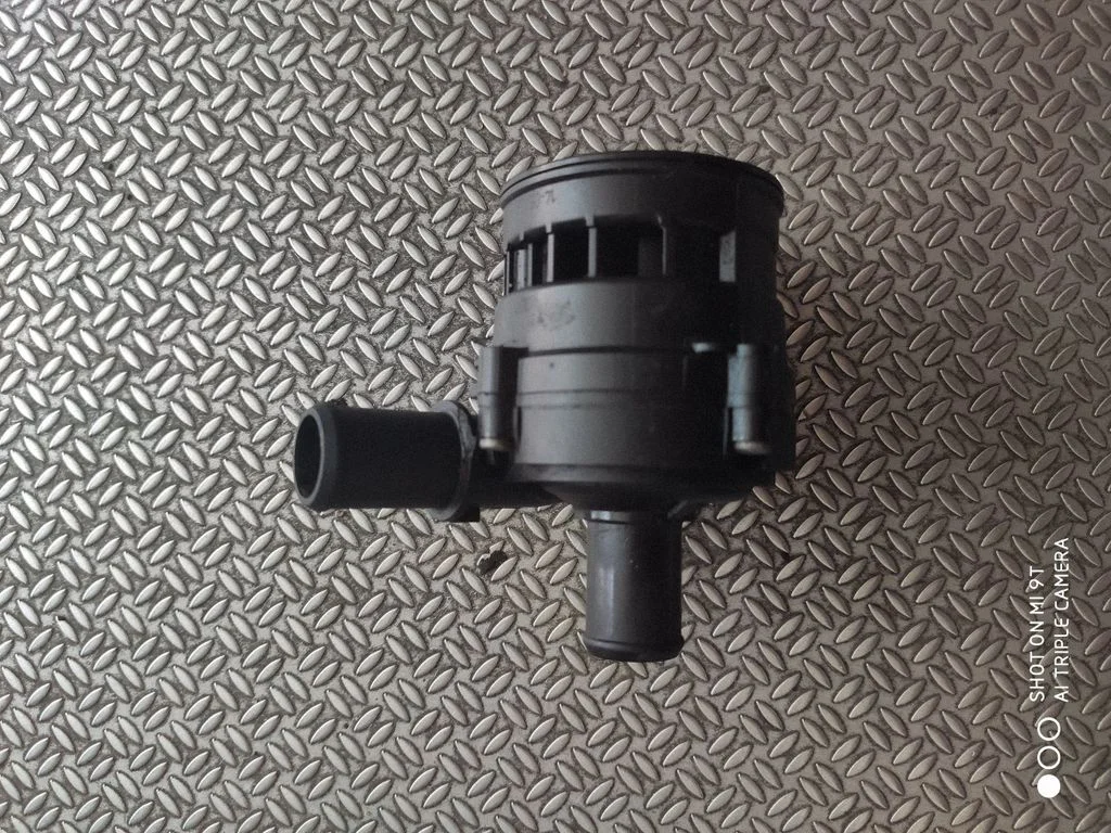 Electric auxiliary coolant/water pump PA6T61GF40