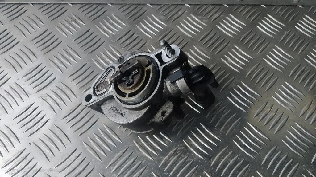 Vacuum pump – Ford Fusion (2006-2012)