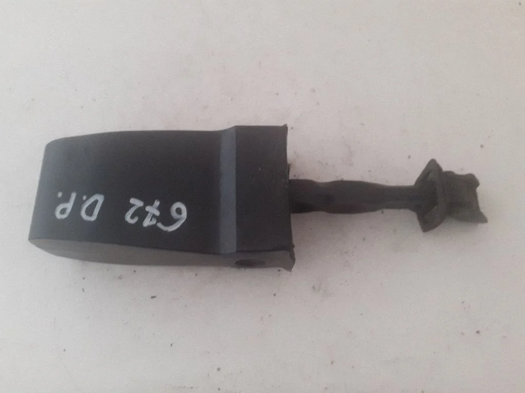 Esiukse avamispiiraja 5J0837249 – Skoda Roomster (5J) (2006-2015)