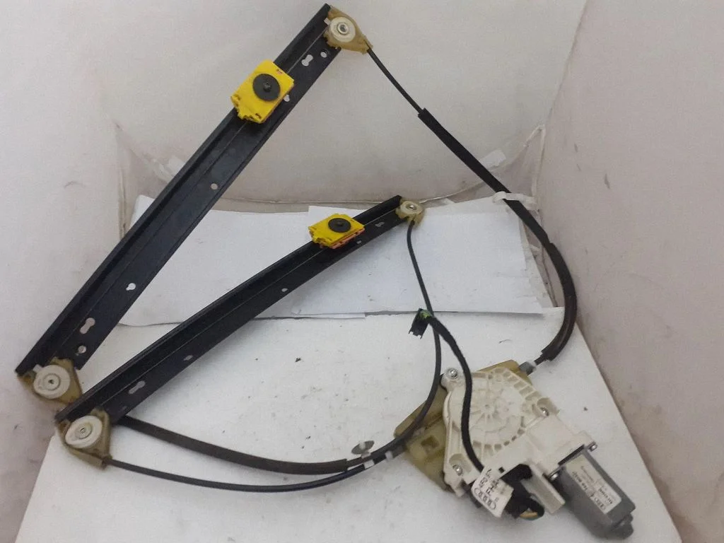 Front door window regulator with motor – Audi A6 Allroad C6 (2006-2011)