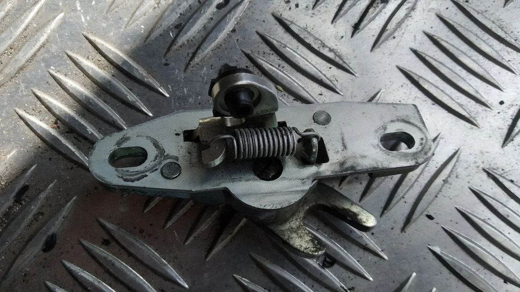 Sliding door lock 179435
