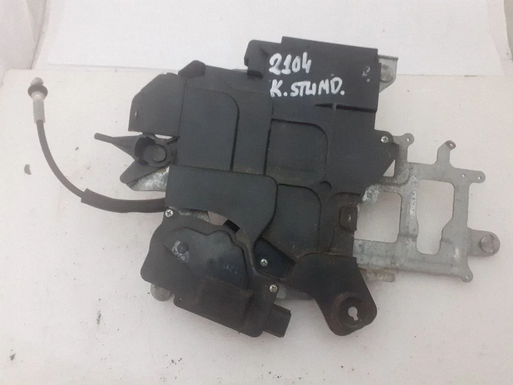 Zamek drzwi przesuwnych 814404D503