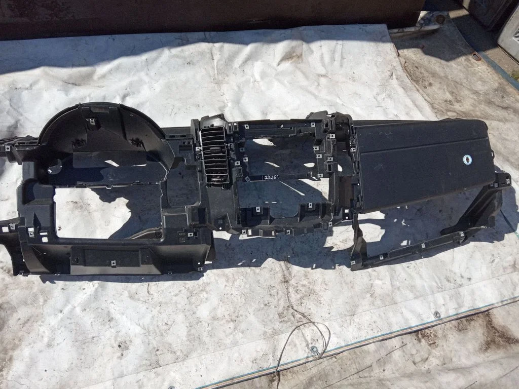 Dashboard A9066800006